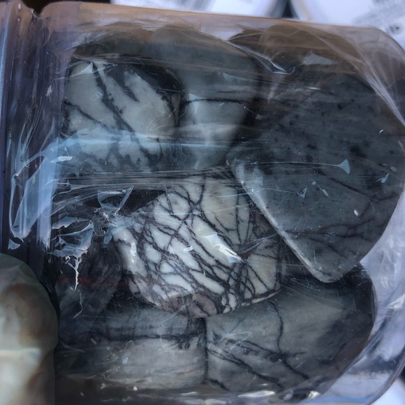 Semi Precious stones - Picture 12 of 16